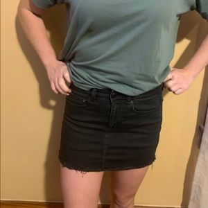 American Eagle black jean skirt